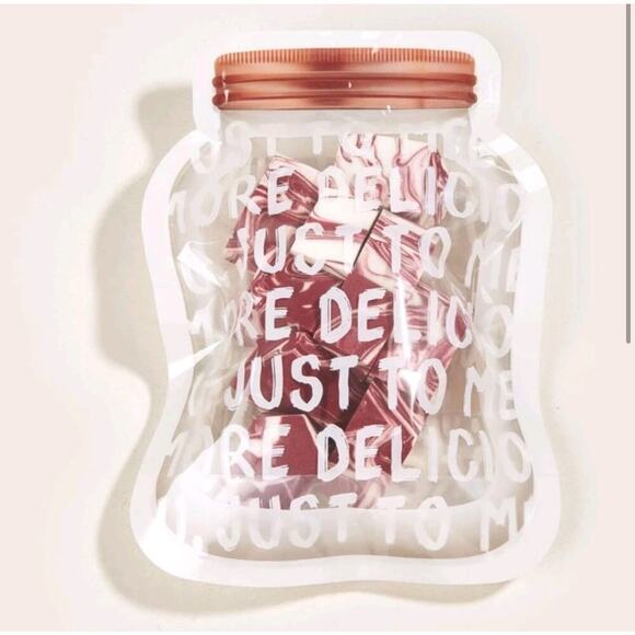 Beauty Sponge Bundle: 10 Marble Makeup Sponges & 2 Green Marble Dome Sponges NWT - Picture 1 of 6